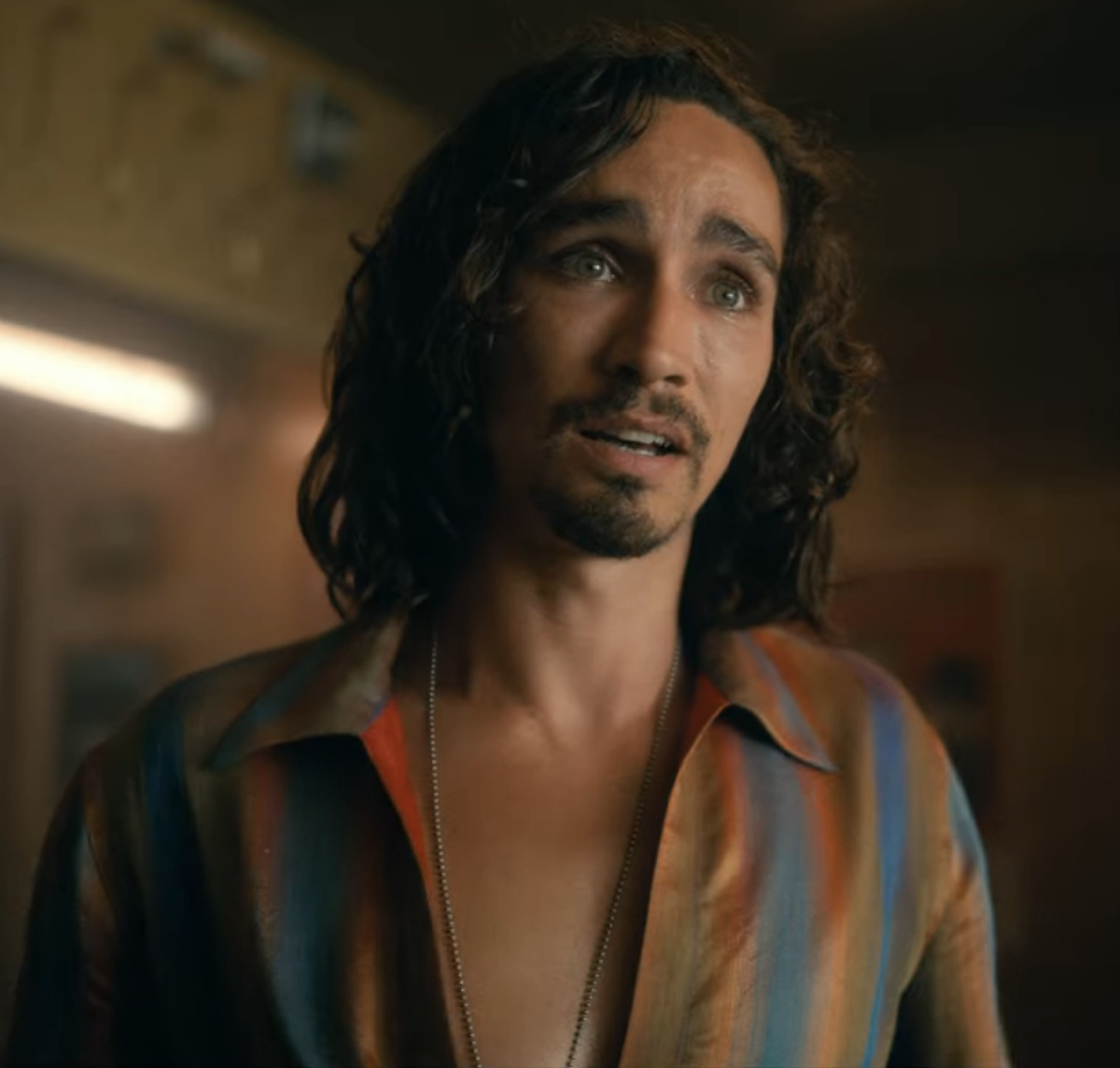 klaus hargreeves icons![post credit if using]