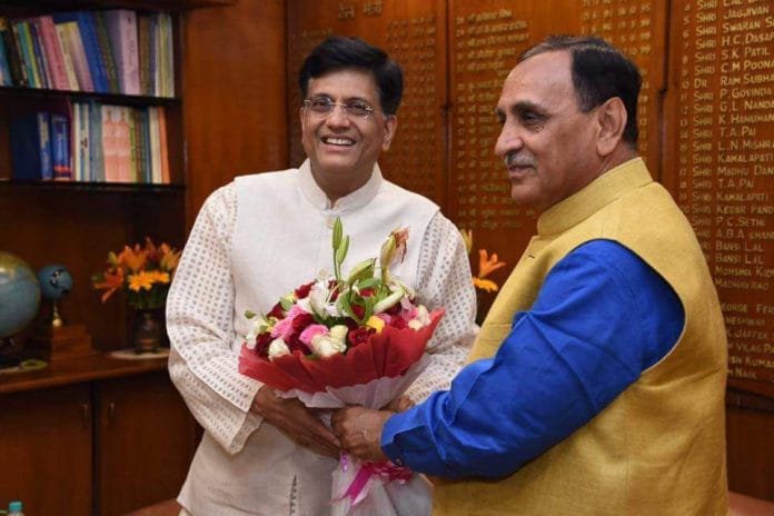 गुजरात के विकास को निरंतर नई ऊंचाईयों पर पहुंचा रहे मुख्यमंत्री <a href="/VijayRupaniBJP/">Vijay Rupani Memorial</a> जी को जन्मदिन की हार्दिक शुभकामनायें।

जनसेवा के प्रति आपके समर्पण से गुजरात ने देश में विकास की अपनी एक अलग छवि बनाई है। ईश्वर से प्रार्थना है कि आपके कुशल नेतृत्व का लाभ जनता को सदैव मिलता रहे।