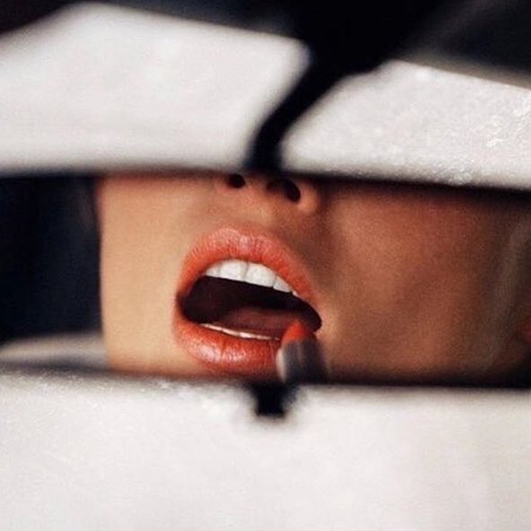 ygcollection_'s tweet photo. Put on some lipstick, adjust your crown. You got this 💄👑 https://t.co/MnDuznEizU