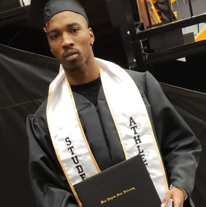 ItsOrderMySteps's tweet photo. #OMSmedia4u Features Model π & #OMSsuccess Khave Konteh WorkIt
@WVStateFB NCAAfb @WVSU_GoJackets football @SoCoFootball #StallionNation #omsHighSchoolClass 2015
#blackisbeautiful #Career #arts #model #photoshoot #photography #fashion #magazine #SoCoDECA dmv #BlackLivesMatter https://t.co/FR2p9HJVKv