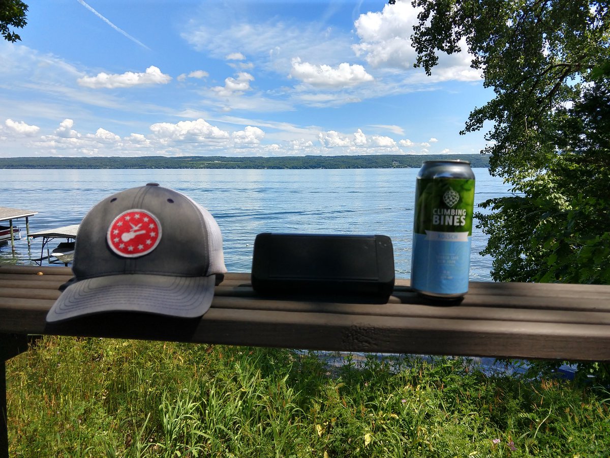 Seneca Lake view. 👀 
Seneca Lake beer. 😋
Newport Folk Archive.👂 
Would rather be at the Fort of course, but this is pretty swell. ♥️ #folkfamily #newportfolk