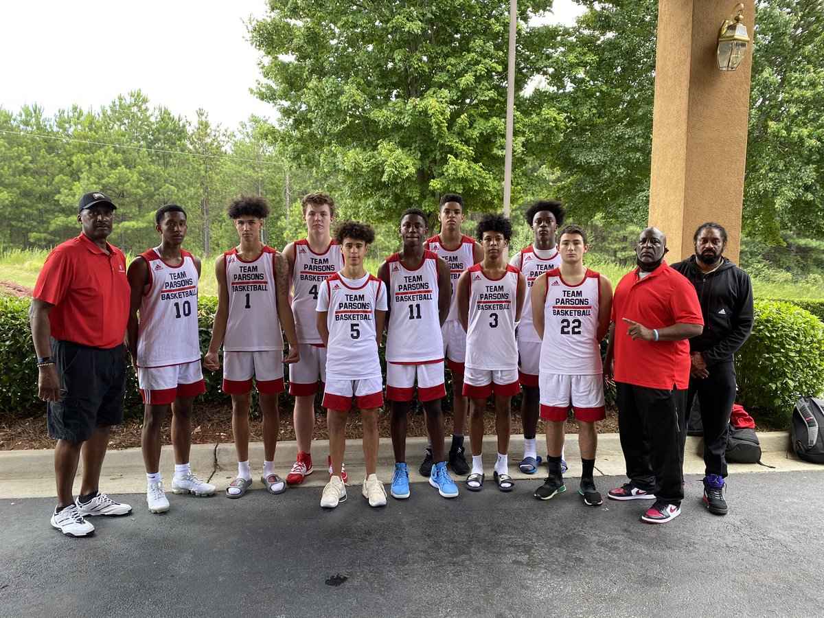 SE_Elite_3SSB's tweet photo. Congrats to CP25 South on two blowout wins to finish undefeated at Who Wants The Smoke. 

61-37 vs ATL Hoops
53-31 vs ATL Xpress (UA)

Tons of calls and interest coming in about the boys. Mission accomplished!

#TeamCP25 #TeamParsons https://t.co/VPNQUpfIFM