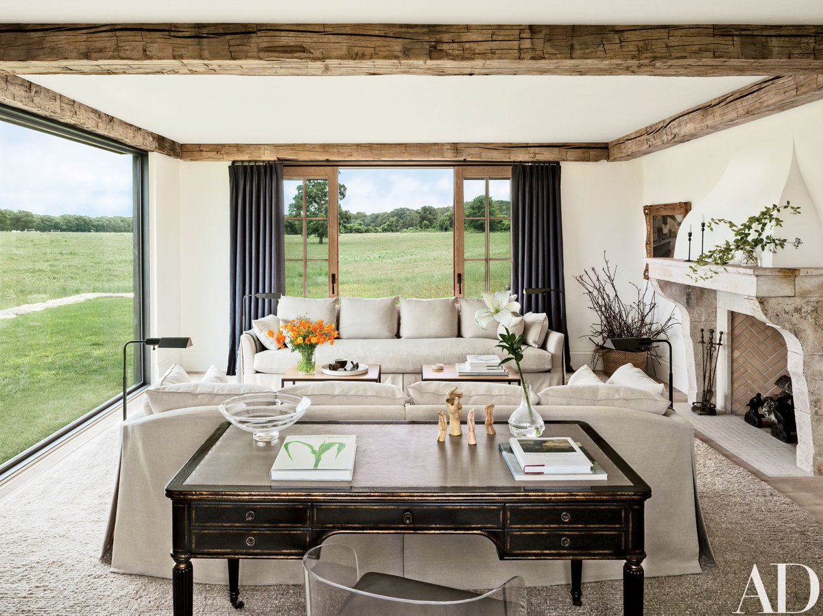 ArchDigest's tweet photo. Look inside this elegantly minimalist farm on Martha’s Vineyard: https://t.co/hLf4chIUvh https://t.co/nudqn4zE5r