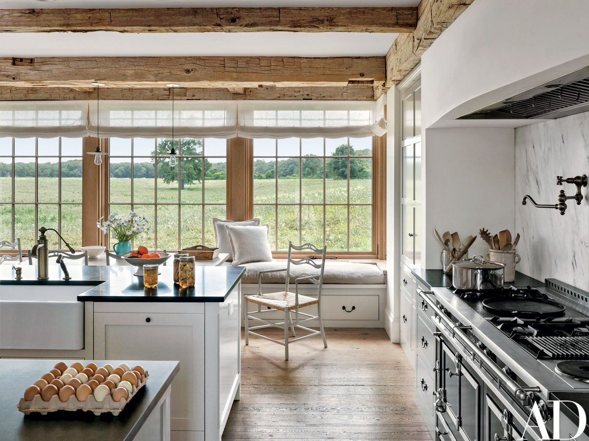 ArchDigest's tweet photo. Look inside this elegantly minimalist farm on Martha’s Vineyard: https://t.co/hLf4chIUvh https://t.co/nudqn4zE5r