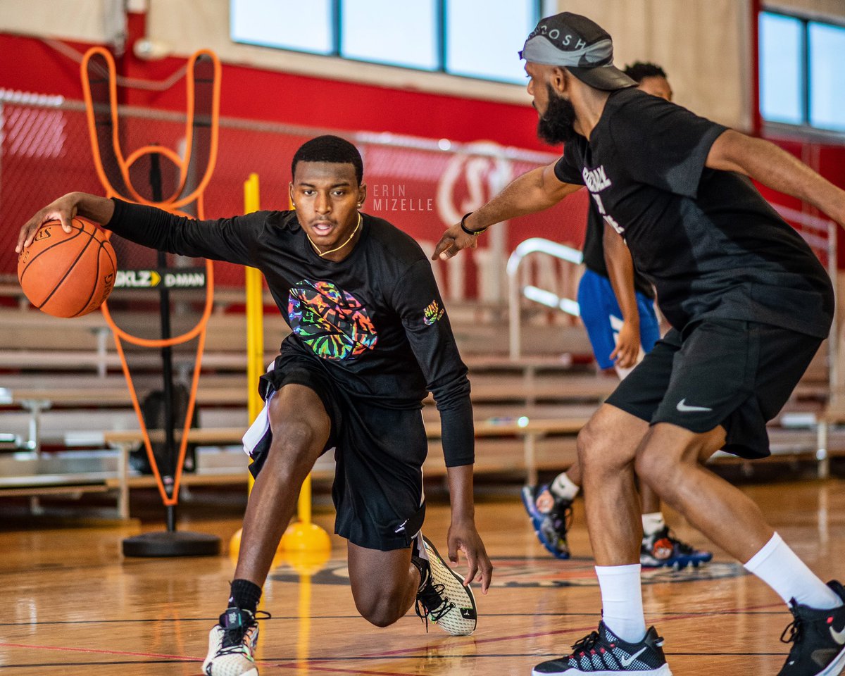Mike_Russ's tweet photo. Just keeping the π‘ sharp! π₯ #WorkInWinston #TeamCP3 https://t.co/uVecwpIJUi