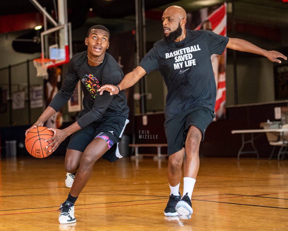 Mike_Russ's tweet photo. Just keeping the π‘ sharp! π₯ #WorkInWinston #TeamCP3 https://t.co/uVecwpIJUi