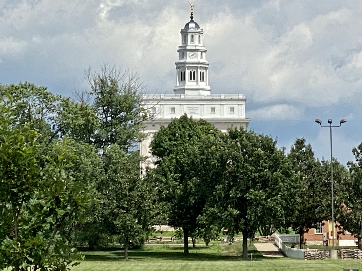 Today we went back across the MS river to Illinois & visited Nauvoo, an Historical Mormon settlement. Very interesting. Google it. It’s tiny, with many old homes and a HUGE Tabernacle. Pretty much shut down because COVID but still a great place to visit. No masks required.