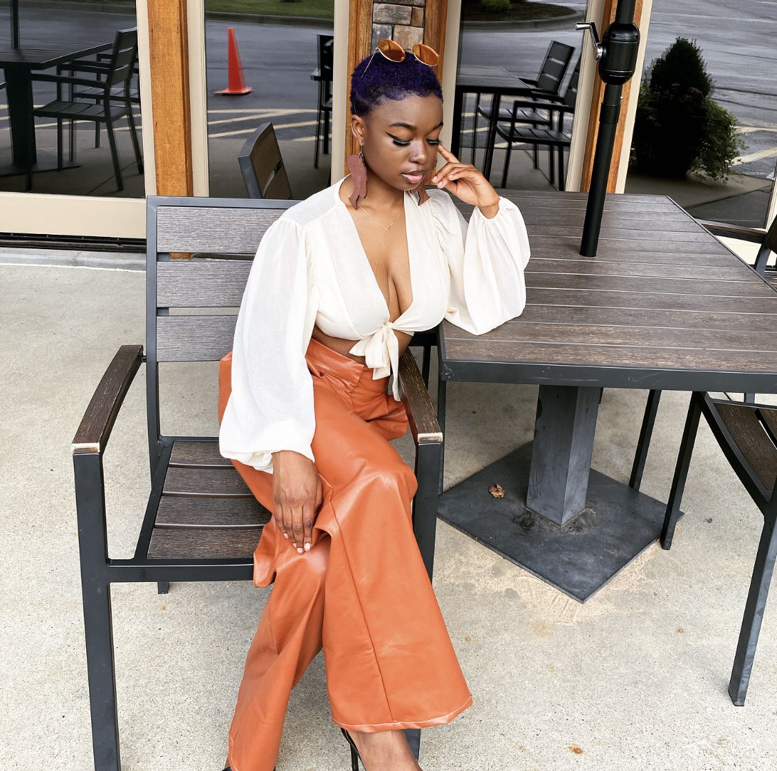 QueenRe5's tweet photo. Some people say it’s National gf day but to me, it’s my BIRTHDAY🤪🤪 #singlequeen https://t.co/XjZCuoBkBq