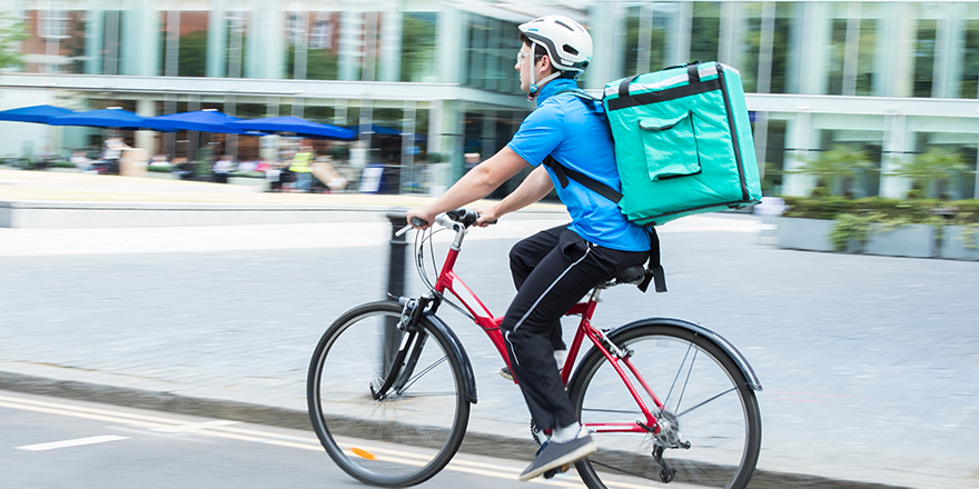 If you are operating a food biz, it is important to understand your options before you offer takeaway and/or delivery services, including ‘click and collect’, and how to use a third party food delivery service. More info: business.qld.gov.au. #SupportSmall #QLDsmallbiz