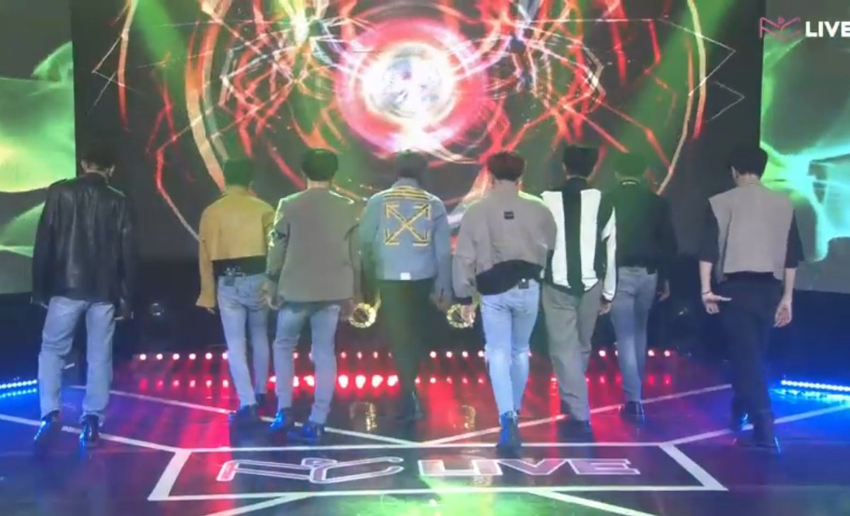 thread of ss I took from the live,,, the quality isn& #39;t the best in most but there are some rlly good ones!!