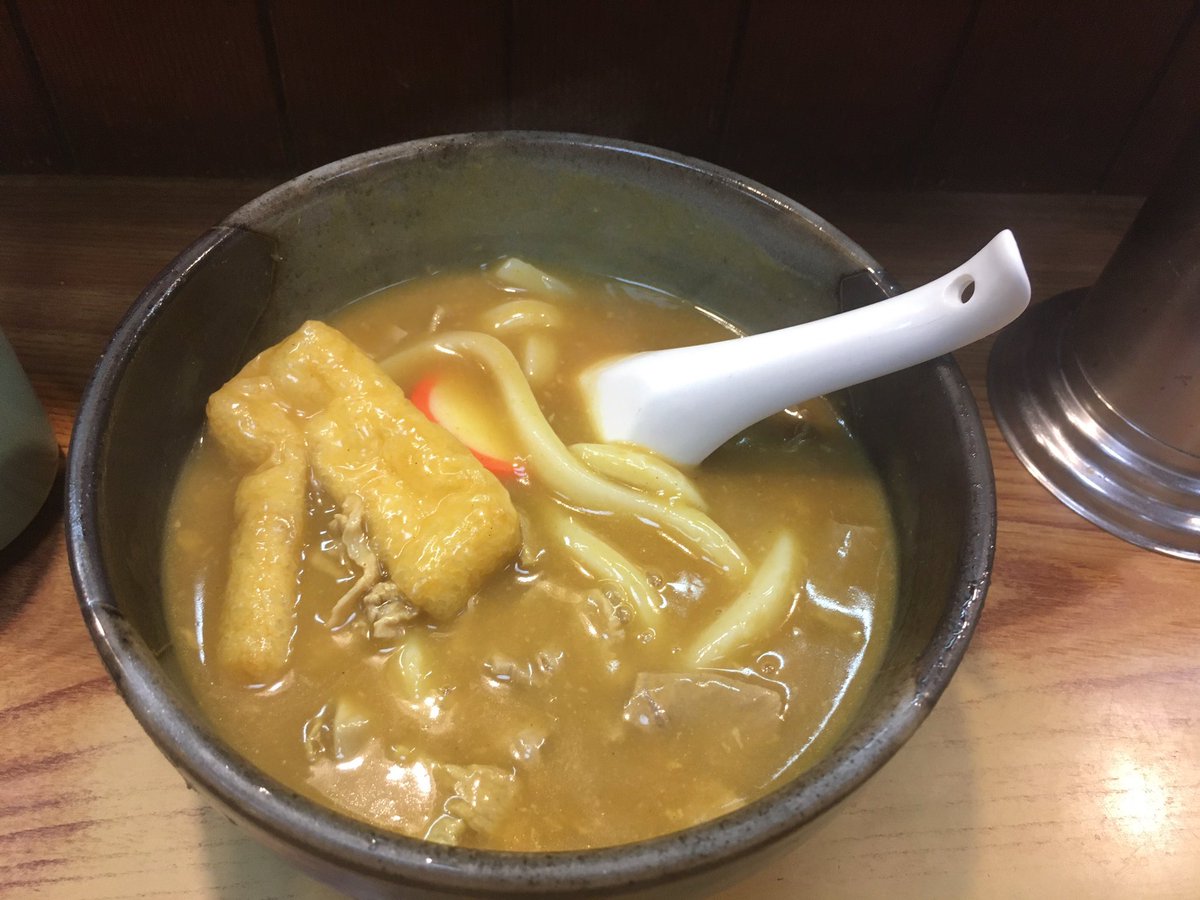 ぽんこつ V Twitter ワイが頻繁にツイートする カレーうどん三銃士連れて来たよ 鯱乃家 半次郎 鶴亀 カレーうどんの日