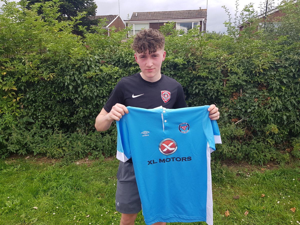 Signing news ✍
Attack minded Luke Collins signs for the season ahead hes got  plenty of potential and high fitness levels playing at Kings last season, welcome to the Alvis 💙