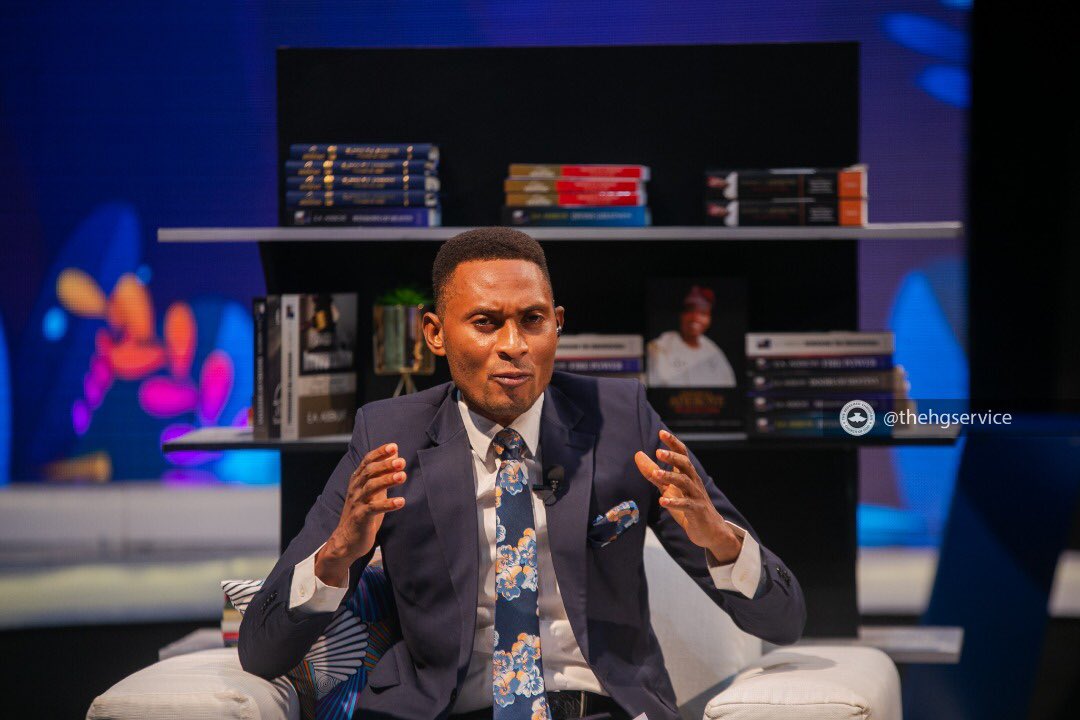 desencounter's tweet photo. Pastor Busayo Omoniyi giving a recap of the sessions in the past 2 days and also the expectations for today’s session.

Day 3
RCCG Ministers’ Conference

@bussy22us @dovetv @TheHGService

#Wonderful #MinisterConference 
#RCCGVIRTUALCONVENTION2020 
#PastorBusayoOmoniyi https://t.co/iBS9OHwMpd