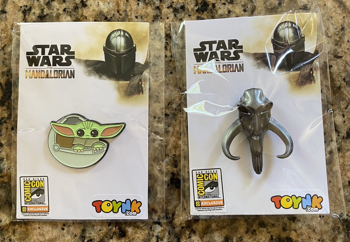 DisTrackers's tweet photo. SDCC Mail Call! Got a couple Mandalorian Pins from @Toynktoys!
#TheMandalorian https://t.co/ygWrbZL701