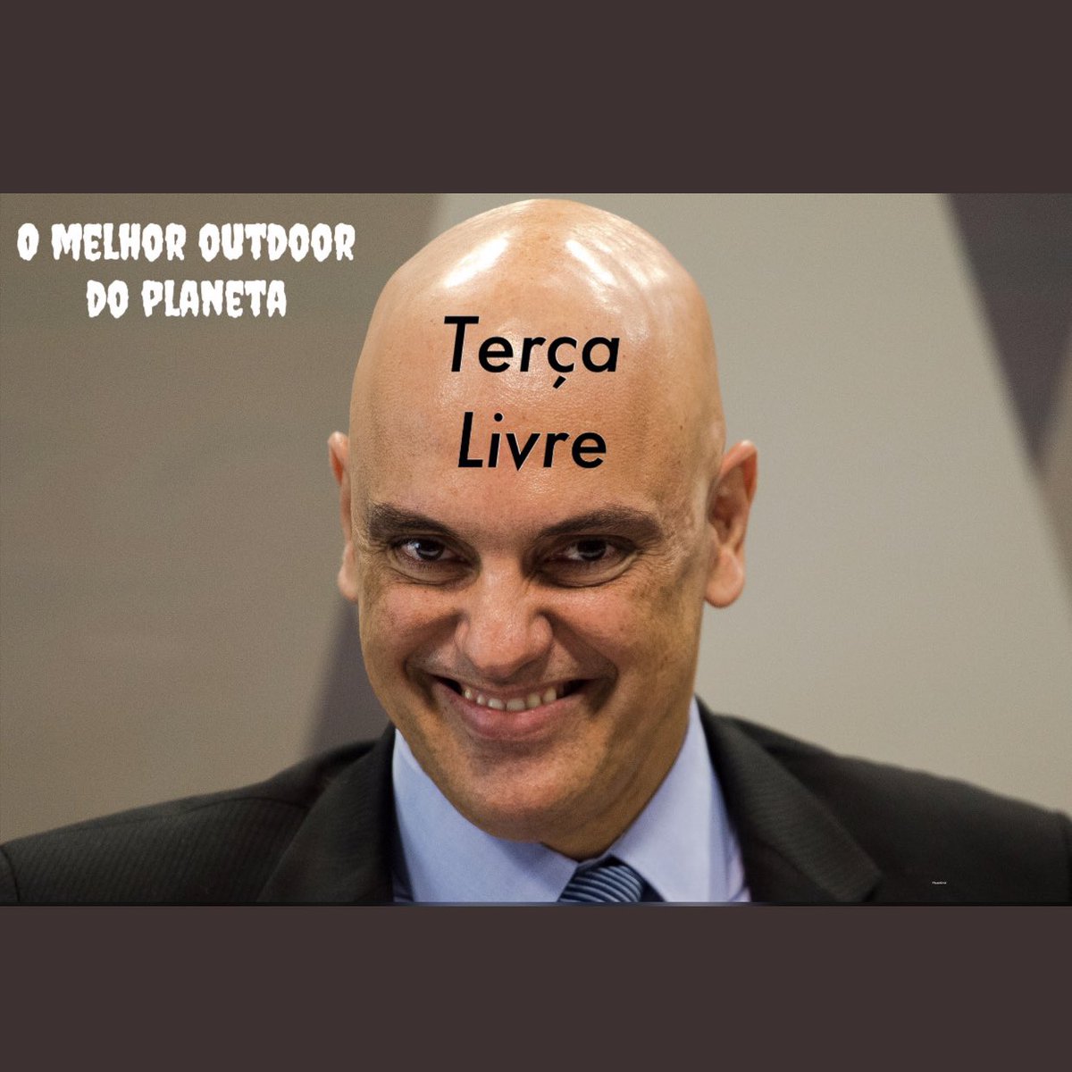 <a href="/GuaPolitics/">Brasil de Direita 🇧🇷 Sigo a Todos de Direita</a> <a href="/alexandre/">R.s</a> filho da PUTA
#FacebookApoiaCensura