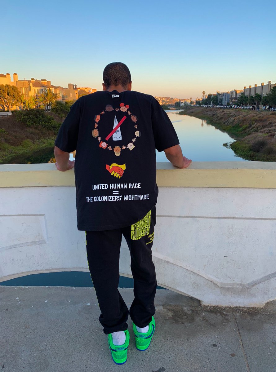 sirkaneravi's tweet photo. Blessboy is a lifestyle brand created by my brother and I. Today at 3 PM PDT, we are dropping our newest expression at https://t.co/iUd3uXCQUl. 25% of the proceeds will go to the “Black Female Therapists organization.” #SupportBlackBusiness https://t.co/XawvoO8eUO