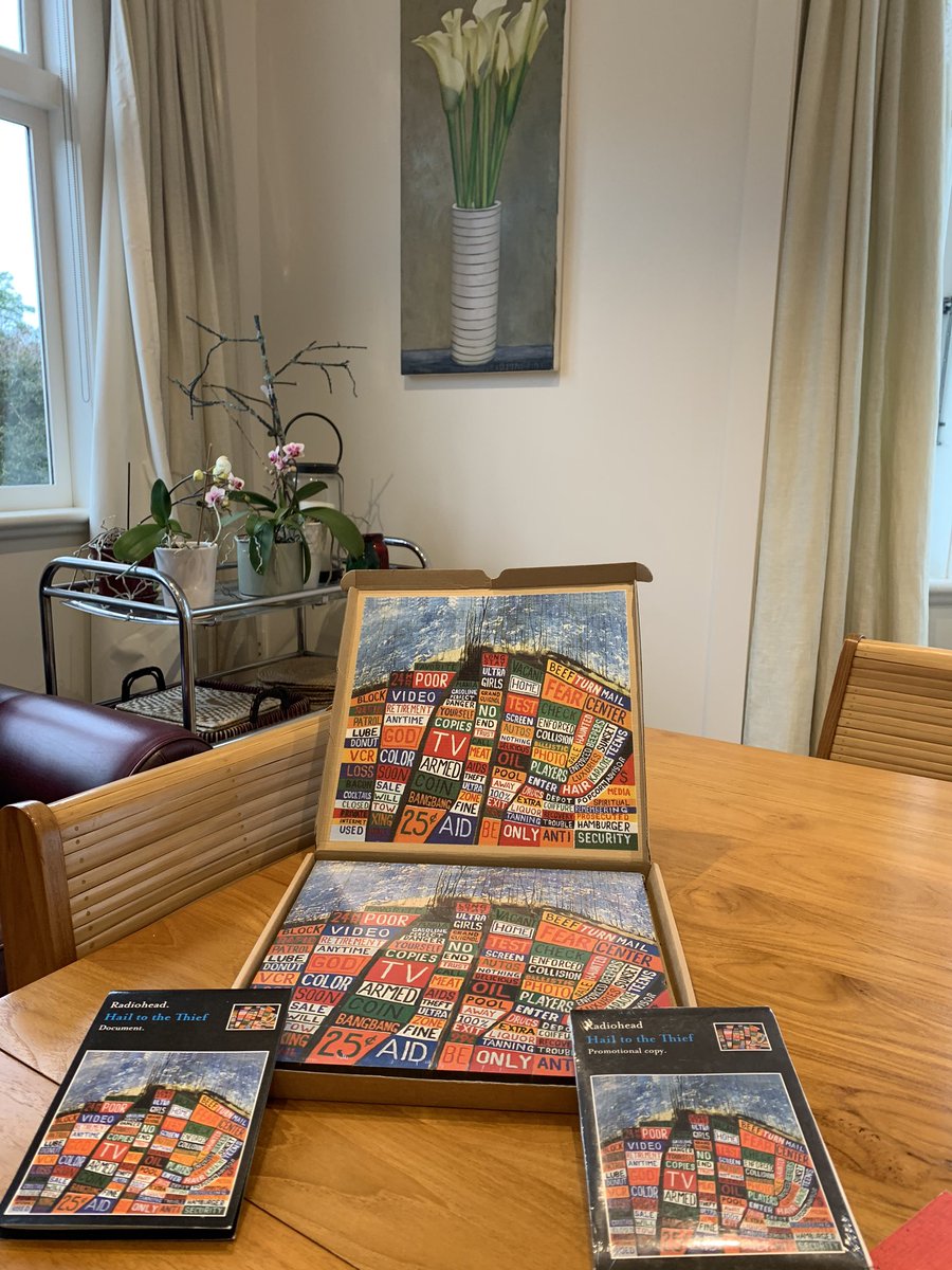 Here is the Hail to the Thief unopened jigsaw and unopened copy of the promo album and the albums ‘document’.