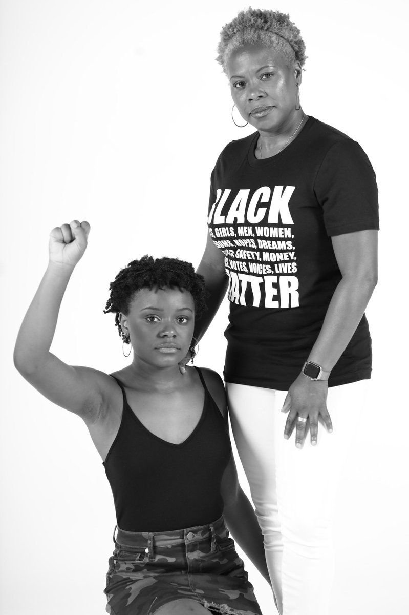 CIAACommish's tweet photo. I do what I do, so she can do it better! Thank you @CapturedByKevin for this moment of reflection, mission and hope for tomorrow! #IAM #BlackLivesMatter #makingstatements https://t.co/1mAuyPCHjQ