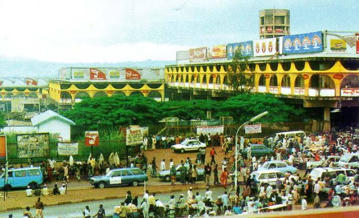 Jos2TheWorld tweet media