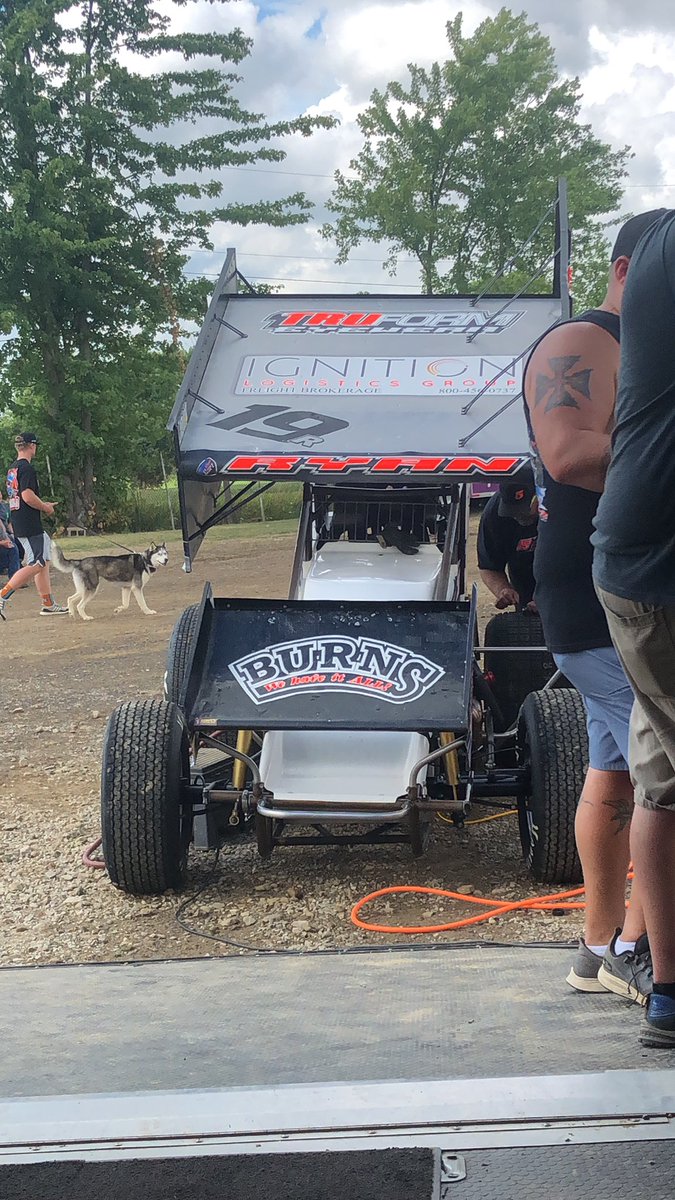 @Jordan_Ryan19 is ready to go at <a href="/wcsohio/">Wayne County Speedway</a> running with the <a href="/WorldofOutlaws/">World of Outlaws</a>