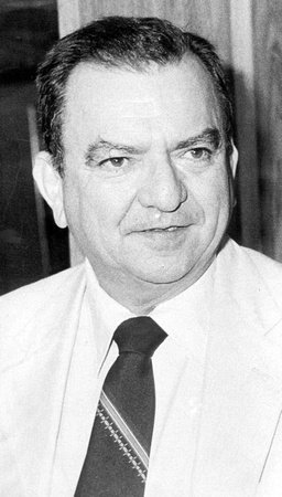Leopoldo Sucre Figarella ejemplo y musa para las nuevas generaciones, conmemoramos su natalicio con fervor y orgullo! Un hombre de gran trayectoria gerencial y de gran relevancia para el desarrollo industrial que dedicó su vida a la construcción de la nueva Venezuela.
