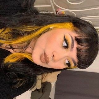 bearkth_nay's tweet photo. Eu vou pintar meu cabelo dia 8 e to em dúvida de como, me ajudem?(me falem uma cor n precisa ser uma dessas) 👁👄👁 https://t.co/CD61WlV1Ax