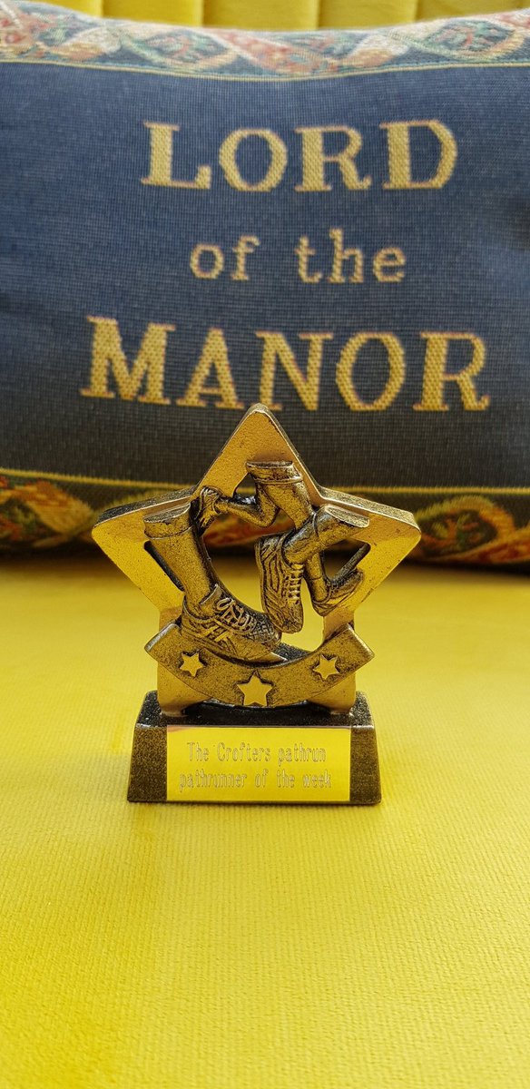 LordSmythe's tweet photo. #Runstreak day 4962 Saturday means #TheCrofters #pathrun a decent run - rather than myself awarding the coveted pathrunner of the week award I was flattered, humbled & honoured for the group to award it to me this week #lovepathrun πββοΈ Oh btw day 5 #cyclestreak #LordOnABike π΄ββοΈ https://t.co/HbBp2njo37