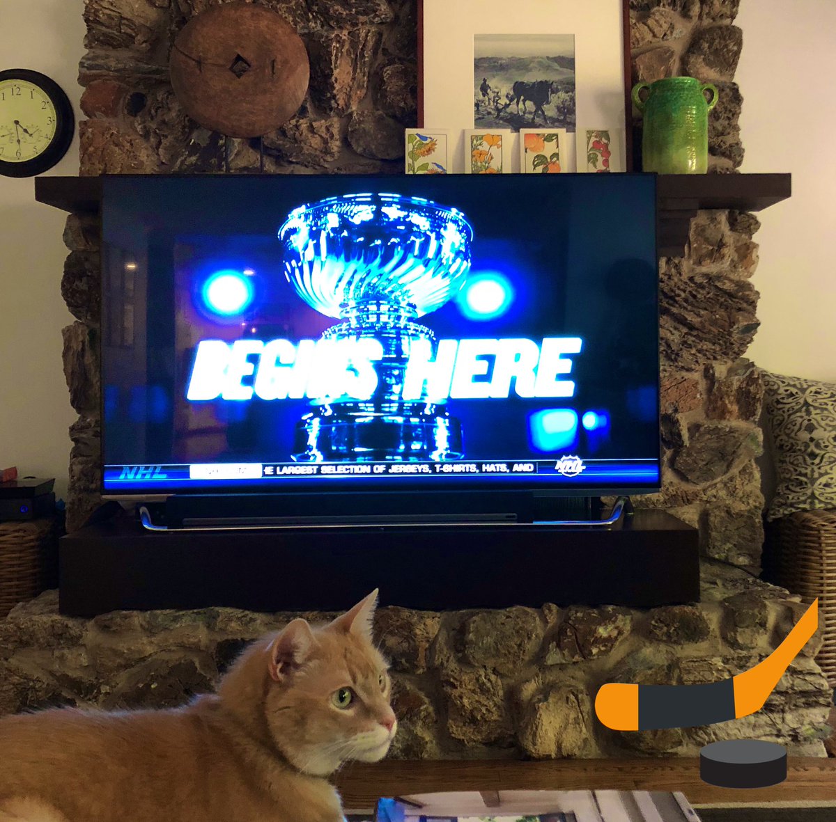 CodyS20202723's tweet photo. Enjoying the @NHL on this fine Caturday. #StanleyCup #CatsOfHockey https://t.co/XjW9OSZhkH