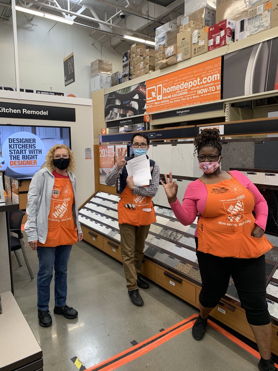 thdseadawn's tweet photo. End of month contest going on! Stopped in on the HSPS winner of the contest. Violet Victor out of the Colma store (0639) already has 3 leads.  Challenge was 1st HSPS to get lead today would get 25 Depot dollars towards THDGear!  Store Manager and I are super stoked! We’re winning https://t.co/RVC1dp2R24