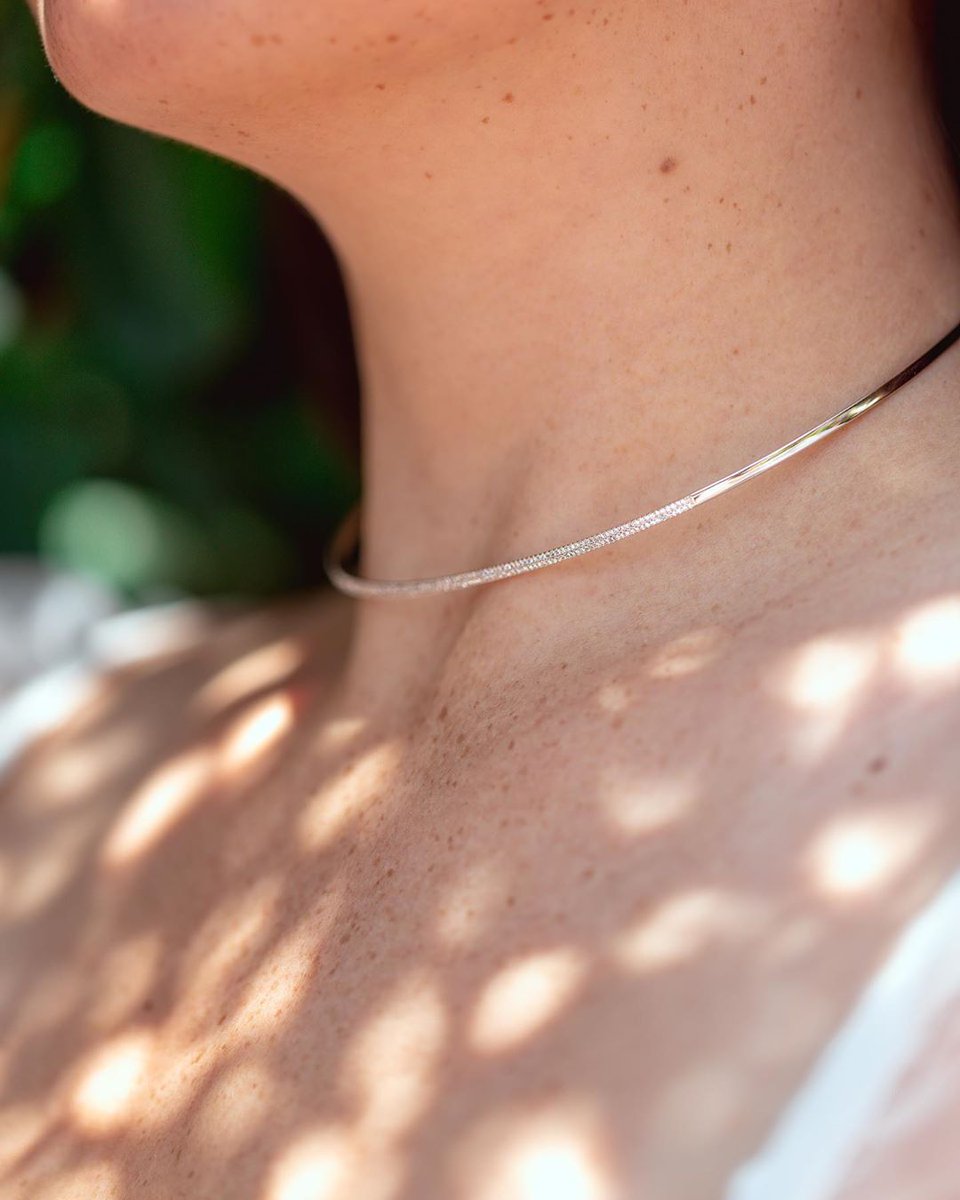 PBrideDiamonds's tweet photo. A simple everyday diamond choker 💎✨ #pavechoker #diamondchoker https://t.co/ueBvfqNPE4