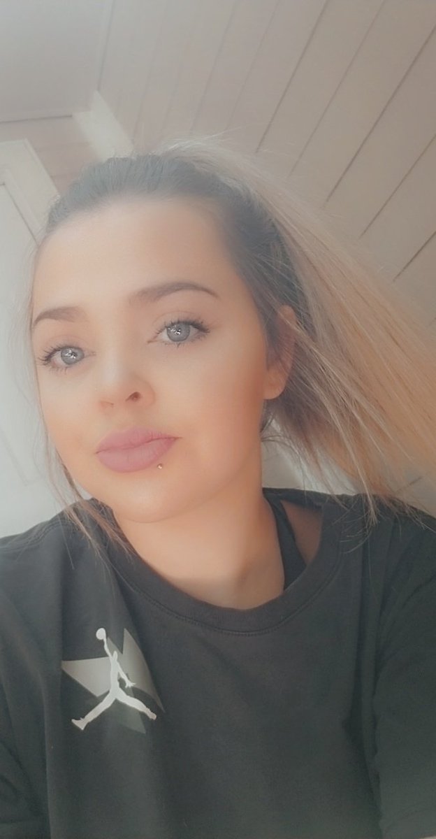 chloeebays's tweet photo. 🤪🤪 https://t.co/T536RbO8CQ