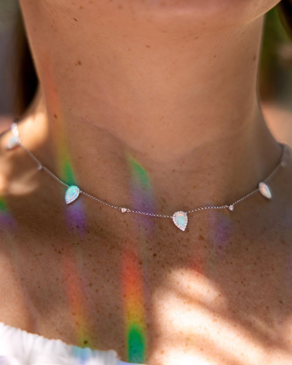 PBrideDiamonds's tweet photo. Rainbow opal bridal necklace that can still be worn everyday 🌈✨ #opalnecklace #bridalnecklace https://t.co/QiVd51WGDQ