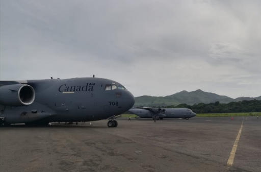 ensegundos_pa's tweet photo. La aeronave C130 del ejército canadiense se une junto al C17, en las operaciones humanitarias que se realizan desde Panamá, para países de Latinoamérica y el Caribe afectados por el #COVID__19.
Vía @tocumenaero
#Panamá #EnSegundos https://t.co/tkjYnpDSa1