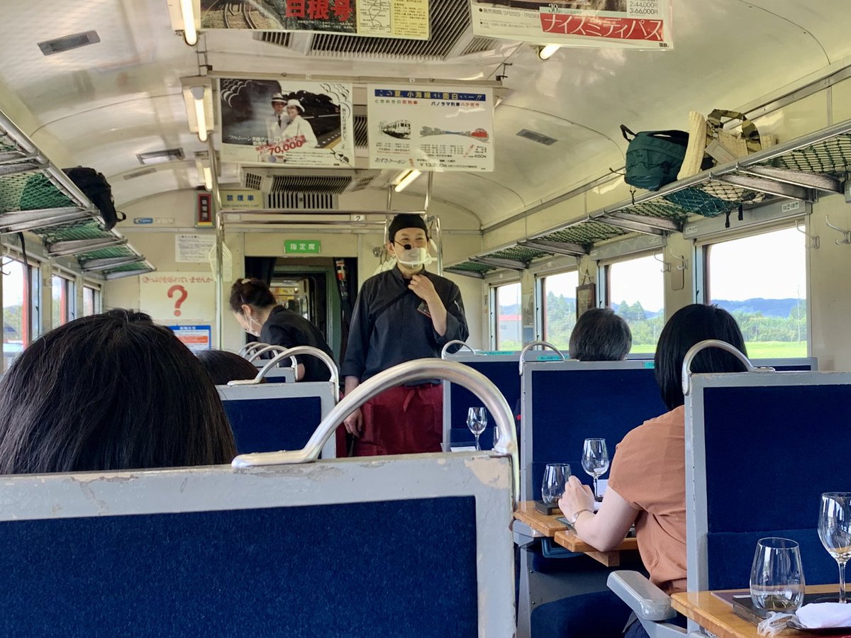 いすみ鉄道 情報発信 公式 今日も青空の下 レストラン列車出発進行 偶数月は お箸でイタリアン 地元のイタリアンレストラン ペッシェアズーロ の池田シェフが 今日も腕を振るってくれています レストラン列車のご予約はこちら