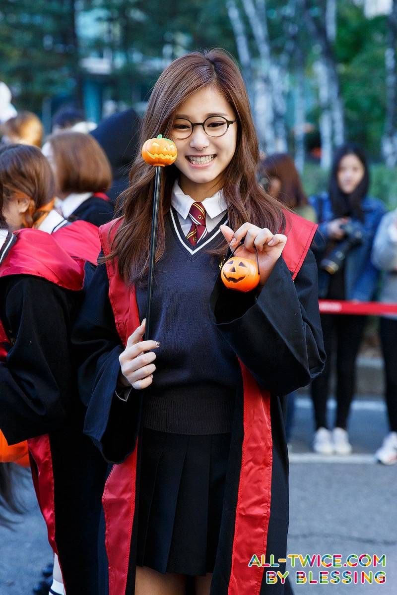 when tzuyu wears glasses— a thread