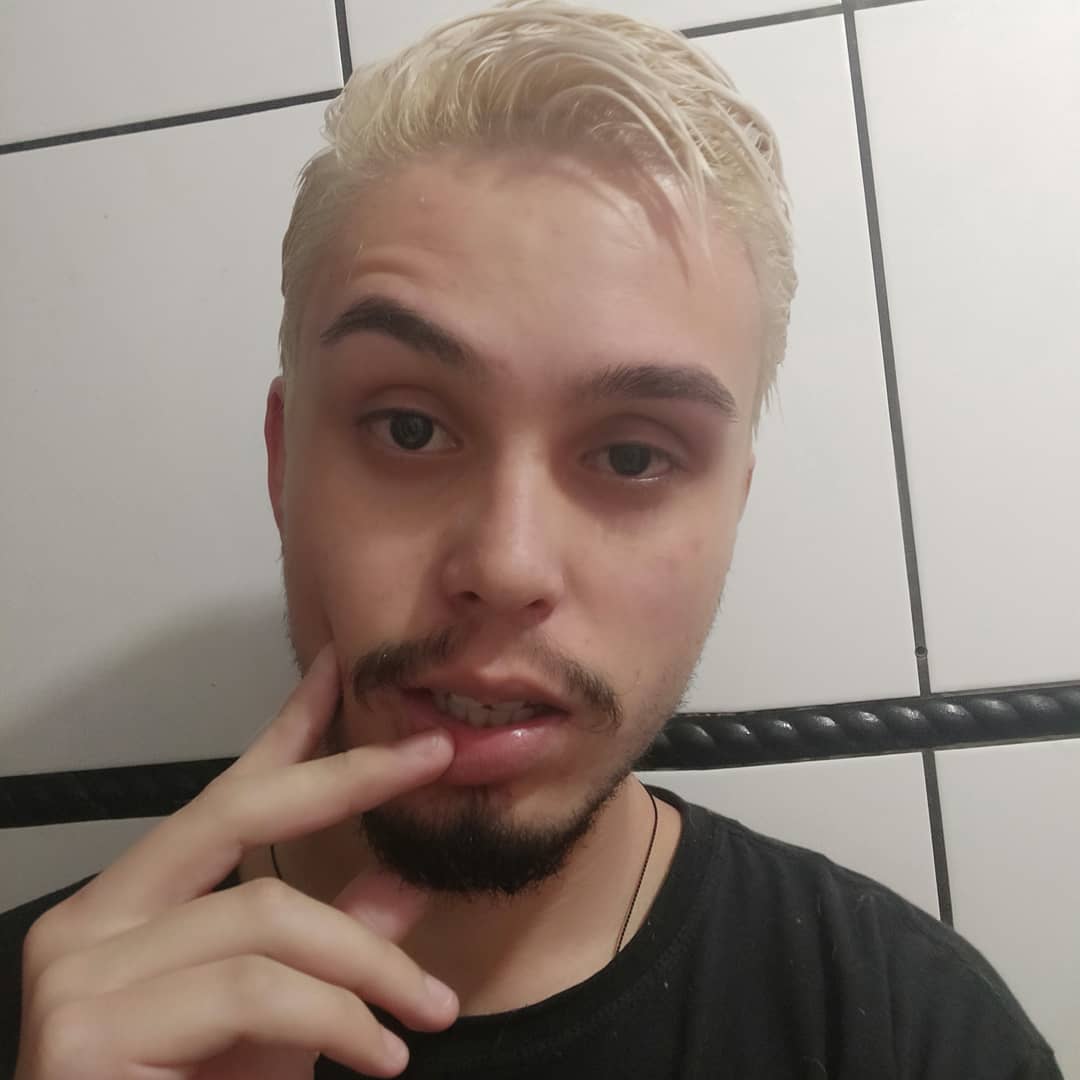 Whatfgomes's tweet photo. #Imsorare pra caralho
(Pra atualizar pq eu tô muito gato/a nessas fotos) https://t.co/vH7T4nU7Ju