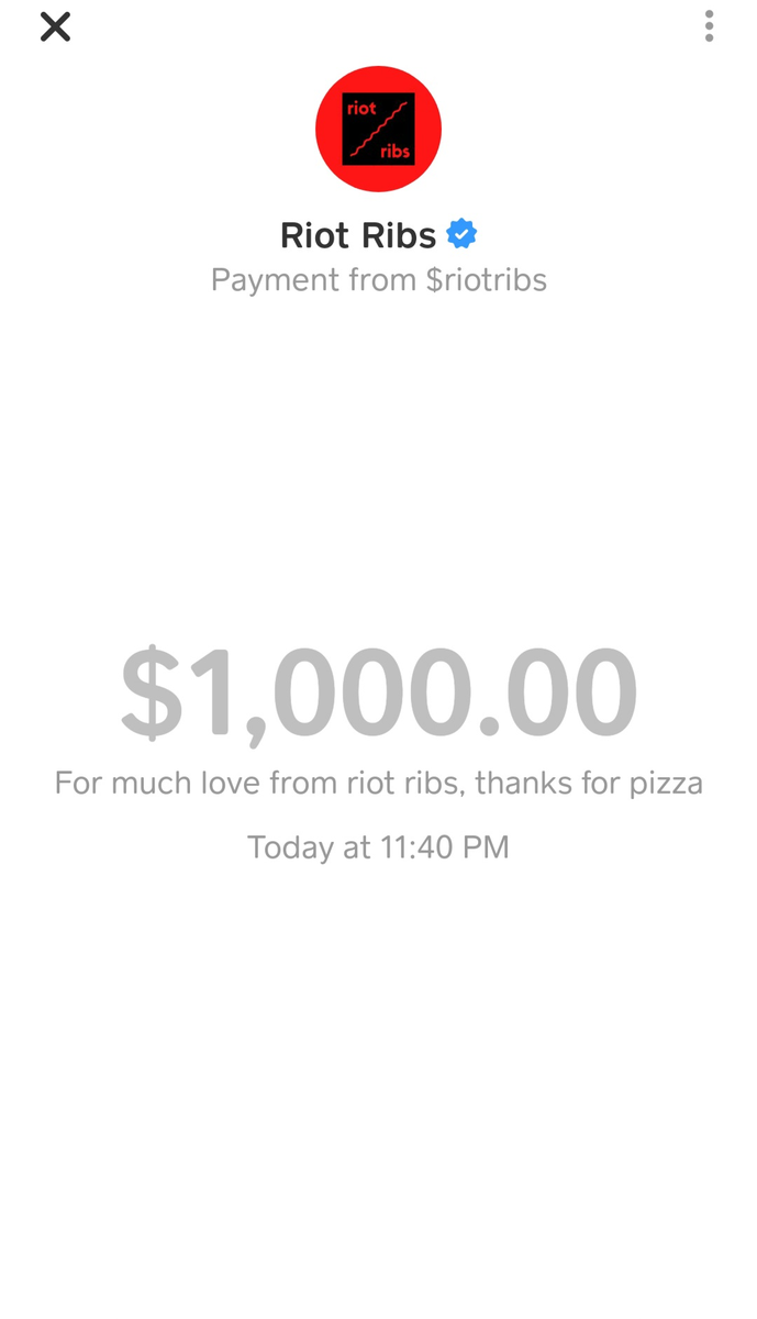 MrAndyNgo's tweet photo. The now-defunct @RiotRibs, who collected over $300,00 via @venmo &amp; @CashApp, also gave donations to an anonymous group to purchase lacrosse sticks. US Marshals said that people use lacrosse sticks to launch projectiles at the building &amp; officers. https://t.co/vL3XB8xP9A https://t.co/hDi2hRs1PS