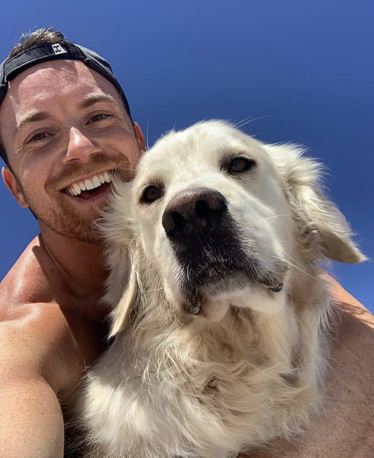 CuteGuyswDogs's tweet photo. The sweetest 😍😍

@GymDom 

📸: 
https://t.co/V29a23kkg5 https://t.co/23yWfBhFSs