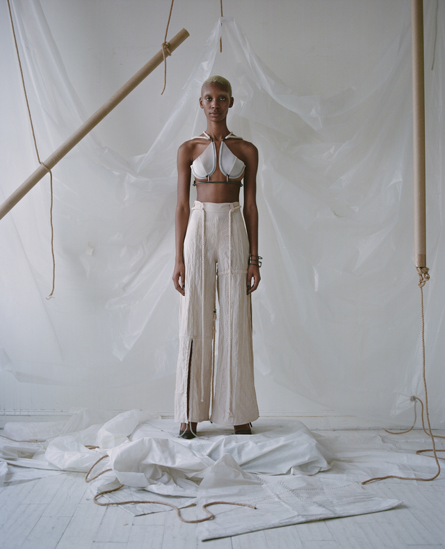 cyberglittter's tweet photo. taylor wells for elena velez aw19 https://t.co/TD65Hx9uhT