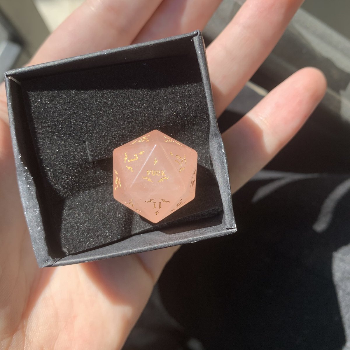 MetandMay's tweet photo. Look what arrived today in the mail 😍 Purchased from CrystalMaggie on Etsy. I love it!
#d20 #dicegoblin #dnd https://t.co/FCxc0en2qa