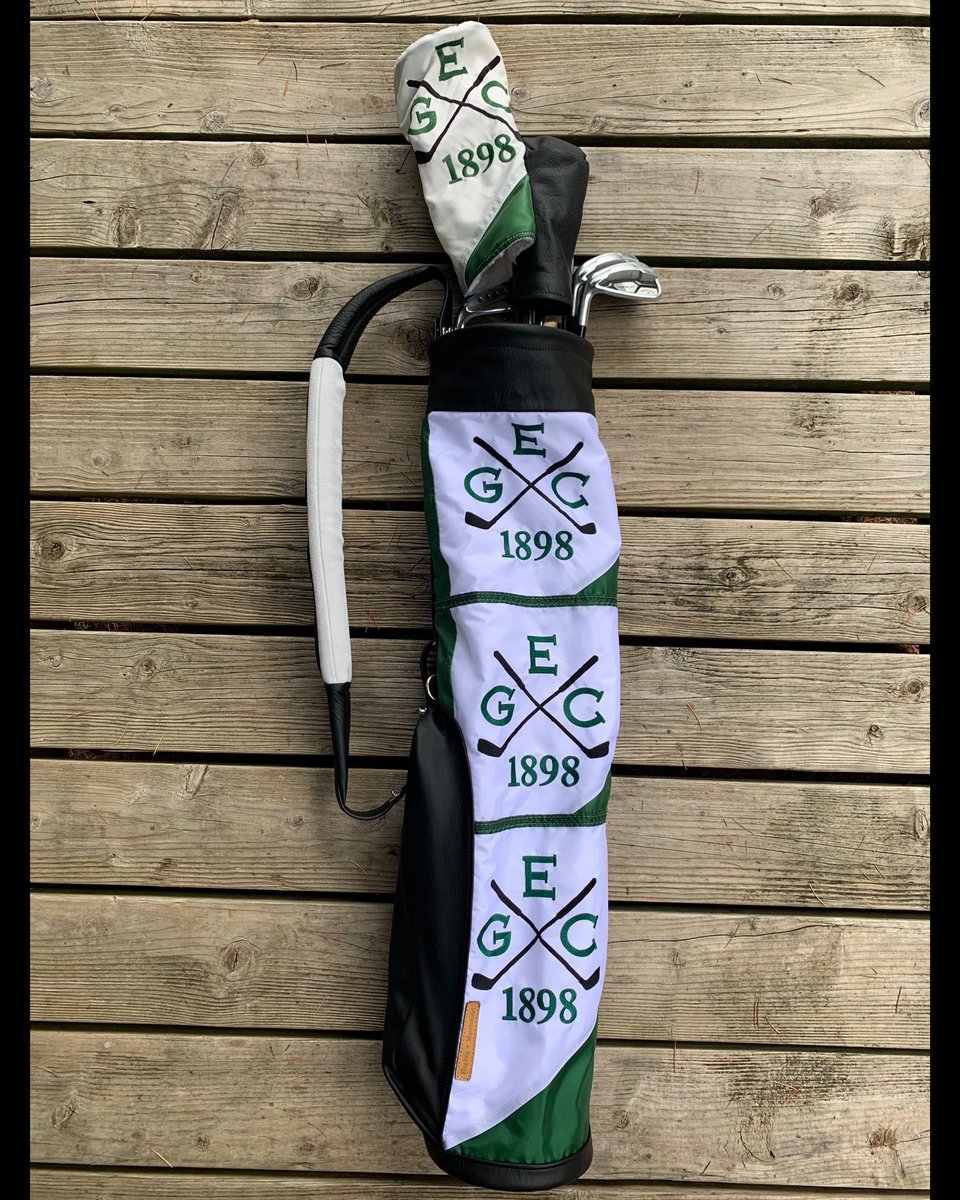 Had to share some of the other FlagBags we made for Evanston Golf Club last week. 

We can’t wait to see these FlagBags on the shoulders of Evanston members at this Donald Ross gem very soon!

🇺🇸 #usa #madeinUSA #chicago #flagbag