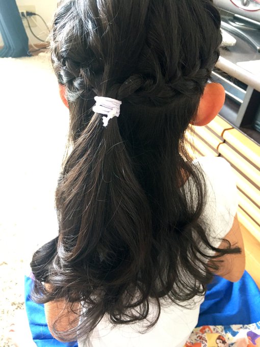 ハーフアップのtwitterイラスト検索結果 古い順