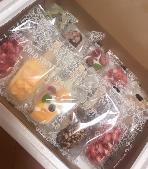 @zx06r それからプレゼントありがとうございました…!めっちゃかわいくておいしいです☺️大切に頂いてます! 