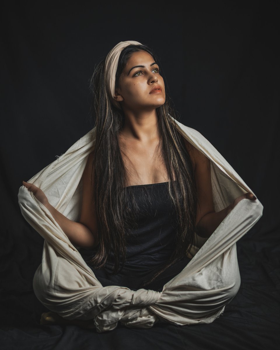 expressionswala's tweet image. &quot;Living in a Cocoon&quot;

Check out new work on my @Behance profile:  be.net/gallery/101699…