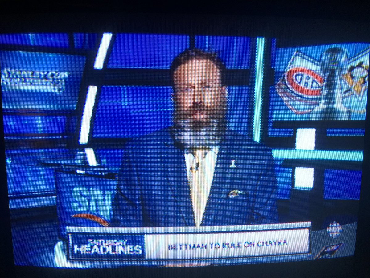 mojorising's tweet photo. .@FriedgeHNICโs beard is a pandemic beard meets playoff beard. Absolutely epic! #NHLIsBack #BeardIsBack #PlayoffHockey ๐ช https://t.co/9quEo9LIYd