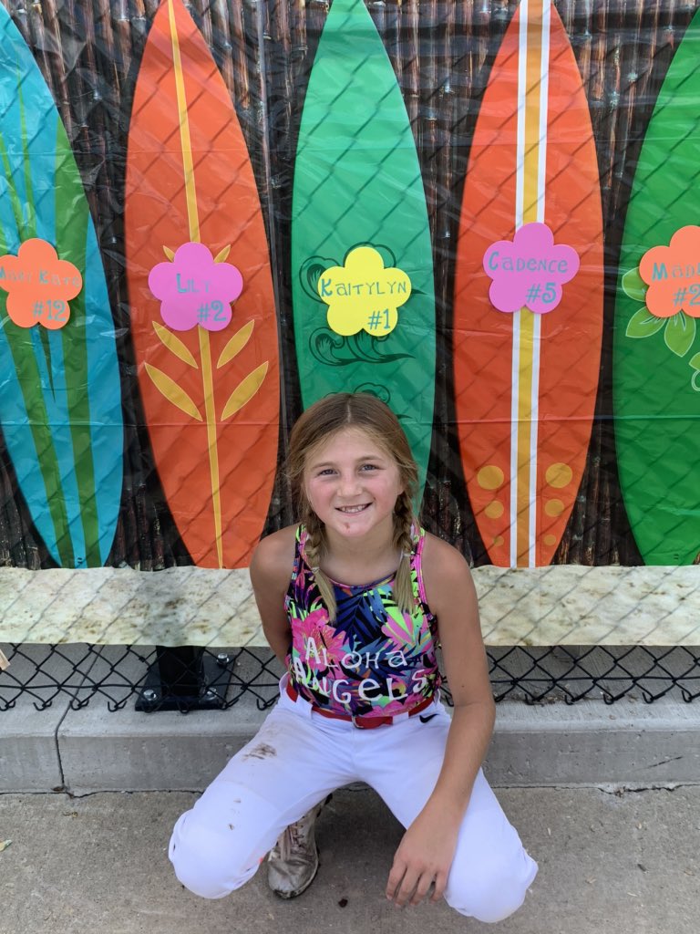 Let’s go Kaitlyn!!  Love this tournament!!  <a href="/HawaiianHitfest/">HawaiianHitfest</a> #FPHawaiianHitfest #TopekaAngels10uC