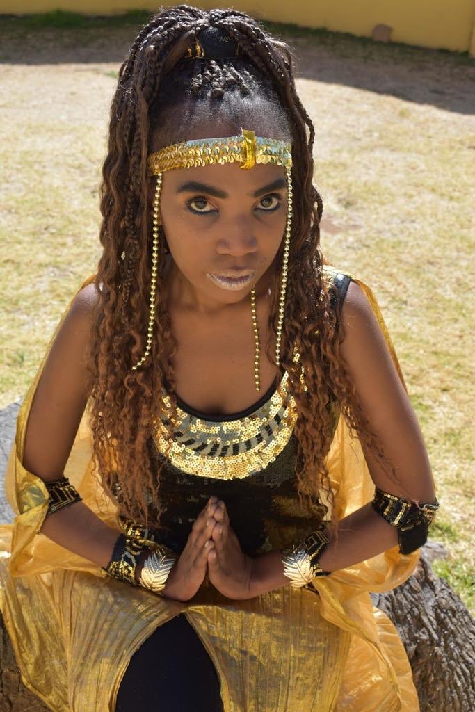 mttayza's tweet photo. Mama Africa https://t.co/PRYxY71s66
