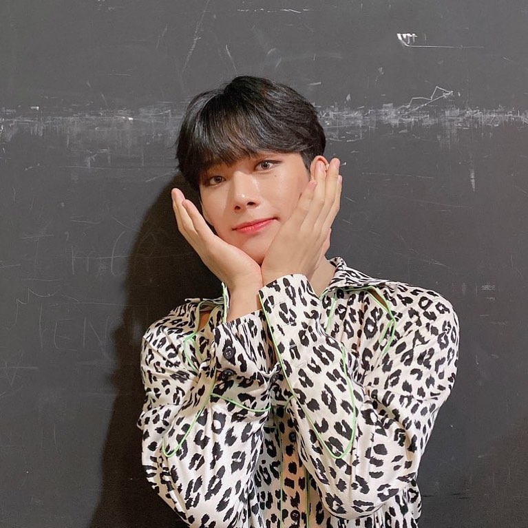JM_minkim's tweet photo. อยากแนะนำเด็กคนนี้มากเลยค่ะมา!!
-#JeongTaekhyeon (จอง แทคฮยอน)
-วันเกิด 28 ก.ค. 2003(17ปี)
-สังกัด @management_air [AIR]
-ผลงานการแสดง #Blackdog #FlowerOfEvil
-ตอนนี้มีสัญญาร่วมกับวง #1THE9 (หมดสัญญาวันที่ 8 ส.ค.นี้ค่ะ)
-IG:th728
ตอนนี้เห็นคนรักน้องเพิ่มขึ้นก็มีความสุขแล้วค่ะ💕 https://t.co/IzBdiKFu9c