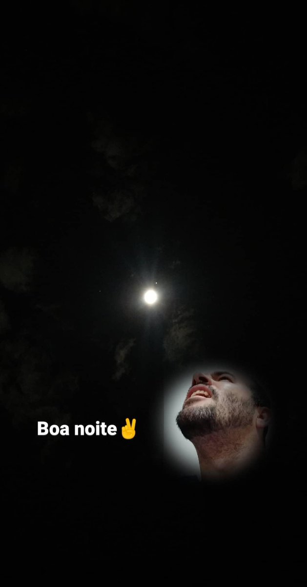 Fecantuario's tweet photo. Eu procurando o Júpiter e Saturno. Eles estão ai cê acredita! Nunca tinha visto!👏👏👏 #OlhemALua https://t.co/ZKlwQYMjov