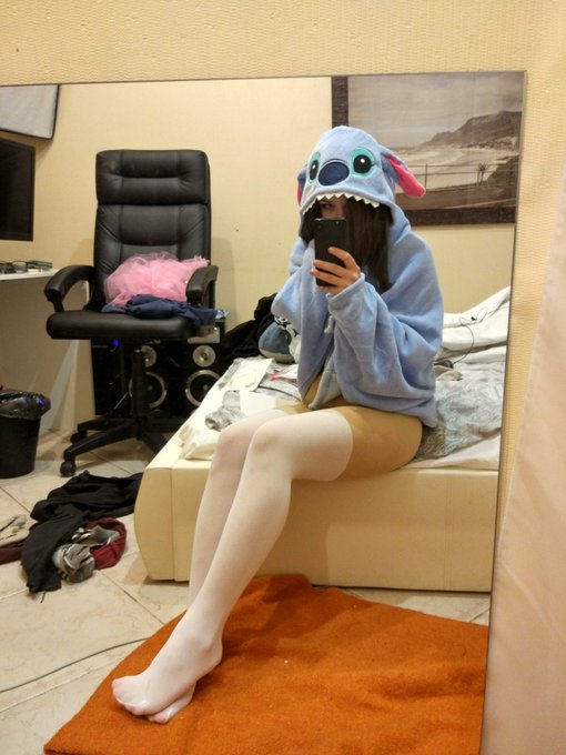 i'm online meow! https://t.co/PVgtZAfVlp<a href="/tag/chaturbate"class="tags"><span>#chaturbate</span></a>